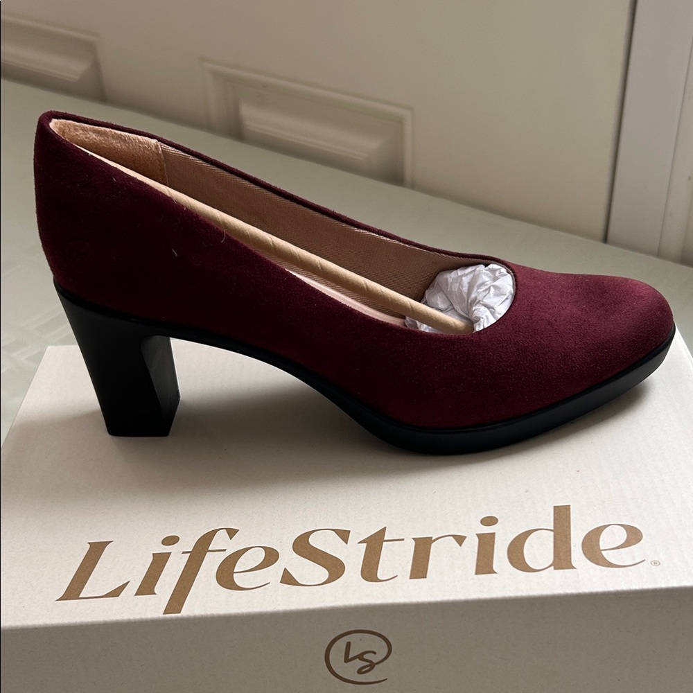 Life Stride Women's Wine Red Heels